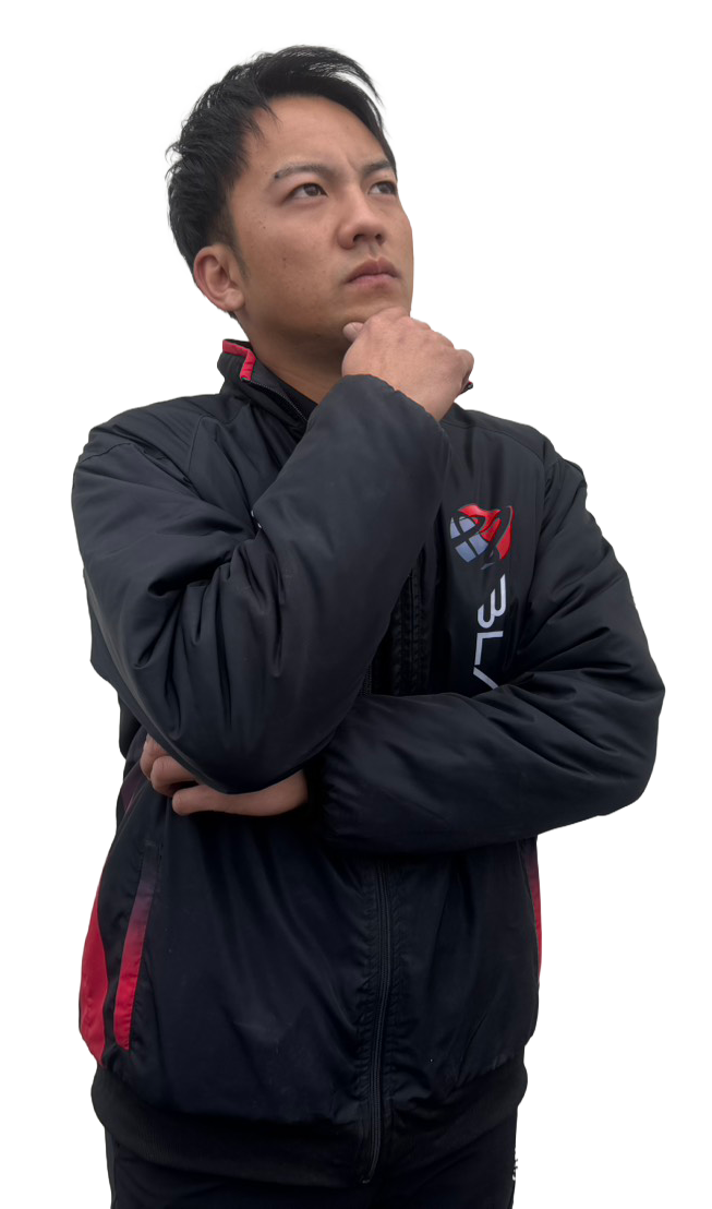 考えるスタッフ